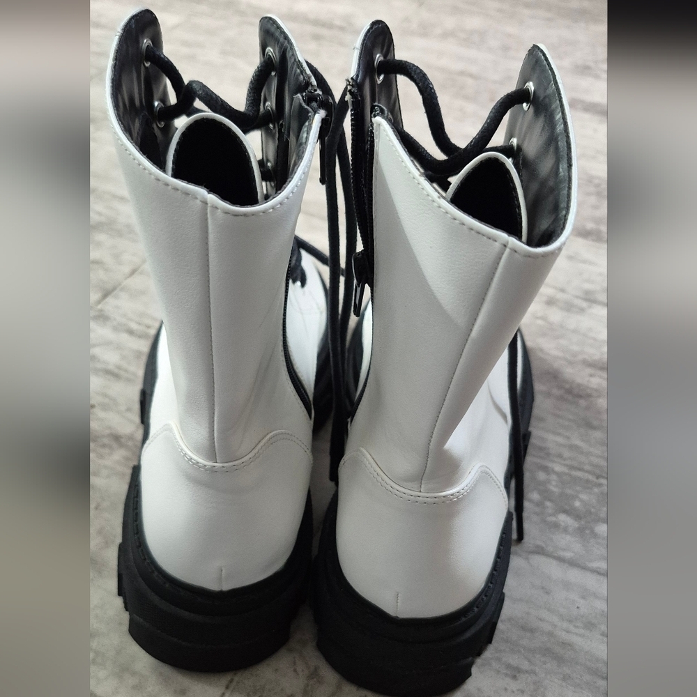 Forever 21 Black and White Ankle Boots - Picture 3 of 6